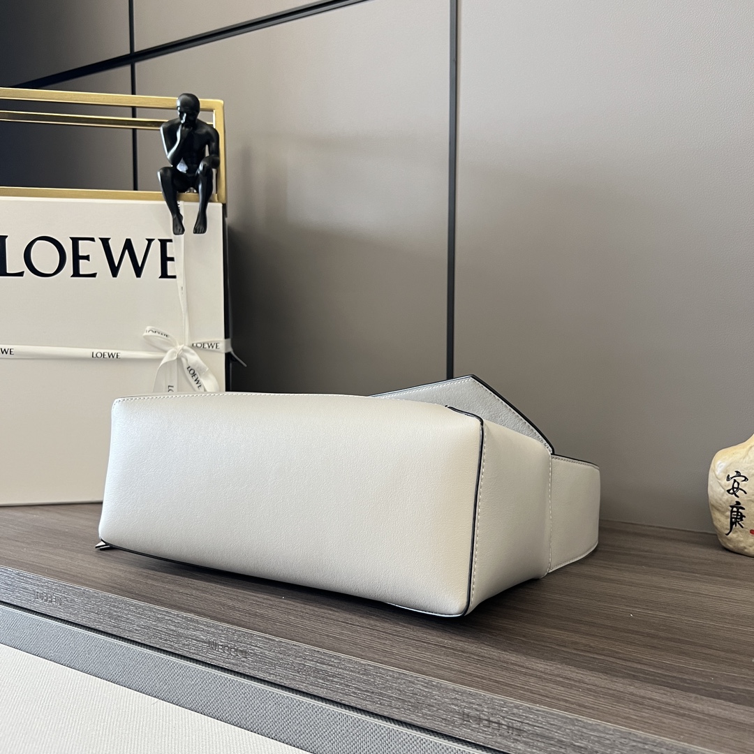 Loewe Puzzle Bags